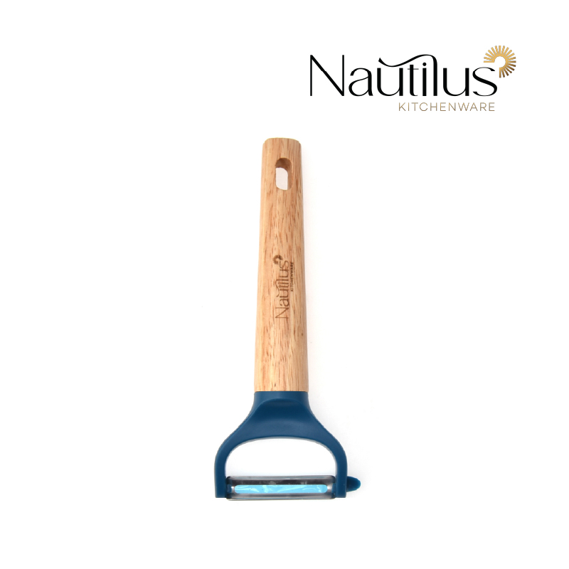 Wooden Handle Y Peeler 